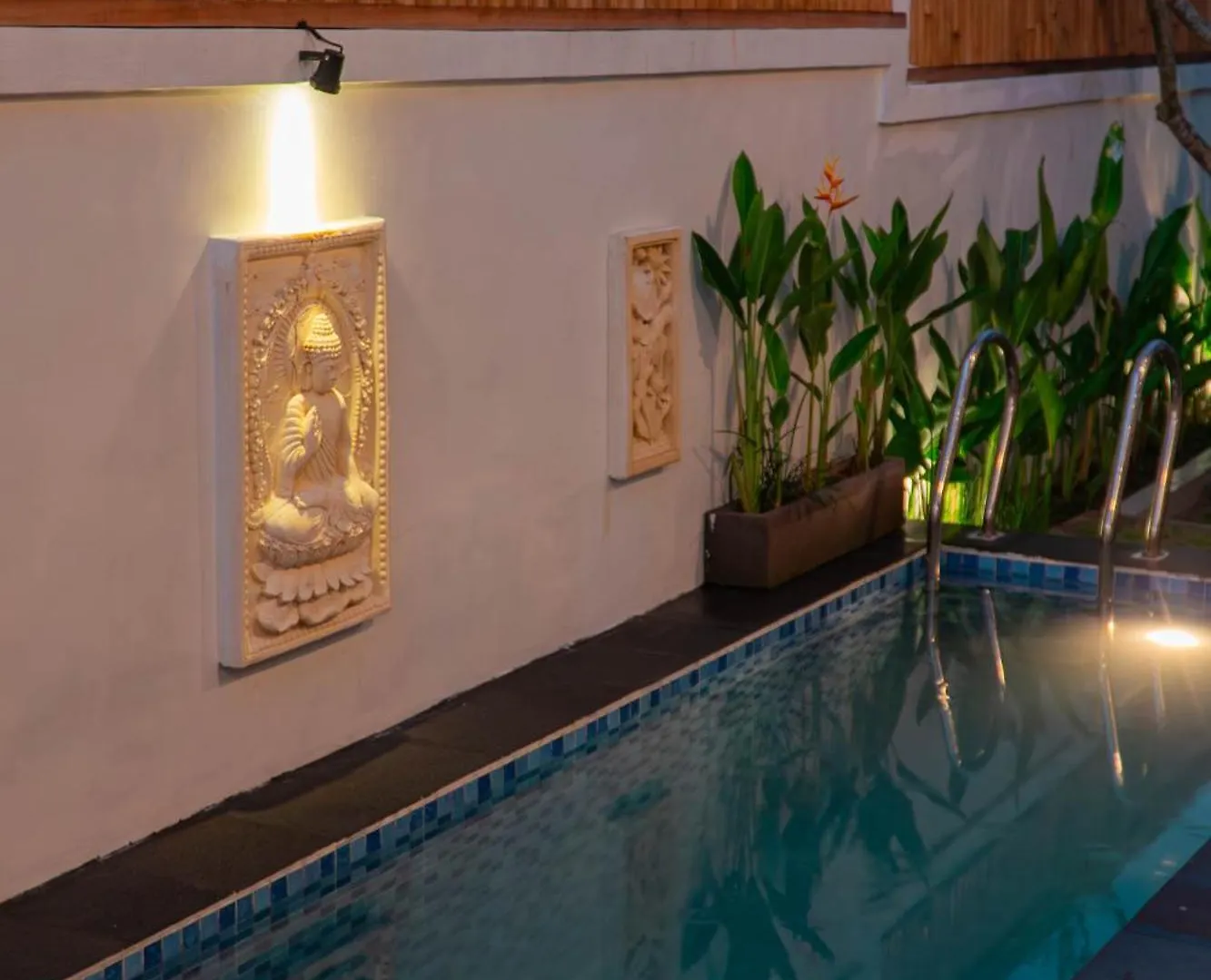 Elbe Homestay By Bali Cabin Ubud  Hostel Ubud (Bali)