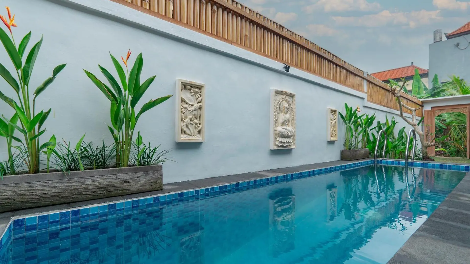 Elbe Homestay By Bali Cabin Ubud